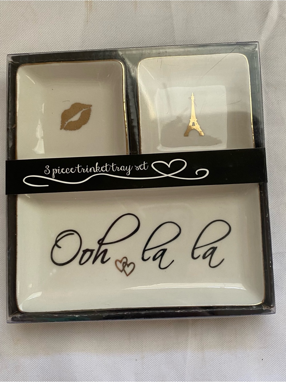 White and Gold 'Ooh la la' 3-Piece Trinket Tray Set